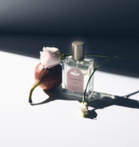 Le Plein Été の香水ボトルとパッケージ｜BTSジン＆J-HOPE愛用の人気韓国フレグランス